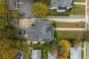 178 Eaton St, Providence, RI 02908 - Photo 39