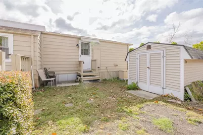 24 Sherwood Valley Lane, Coventry, RI 02816 - Photo 9