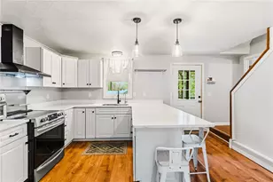 75 Staghead Dr, Burrillville, RI 02859 - Photo 5