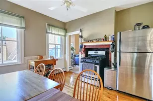 98 John St, Providence, RI 02906 - Photo 3