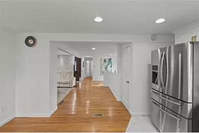 21 Lake Drive, North Kingstown, RI 02852 - Photo 9