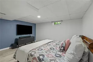 21 Lake Dr, North Kingstown, RI 02852 - Photo 27