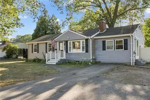 21 Lake Dr, North Kingstown, RI 02852 - Photo 37