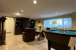 17 Chartier Cir, Newport, RI 02840 - Photo 23