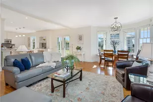 591 Ocean Ave, Newport, RI 02840 - Photo 17