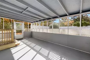 375 Namquid Dr, Warwick, RI 02886 - Photo 19