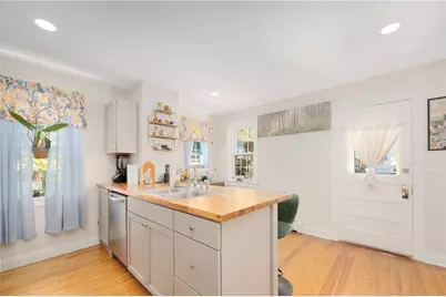 27 Barney Street, Warren, RI 02885 - Photo 17