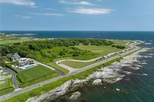 511 Ocean Ave, Newport, RI 02840 - Photo 43