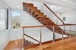 511 Ocean Ave, Newport, RI 02840 - Photo 35