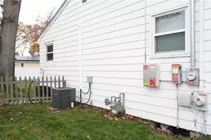 11 N Rose St, East Providence, RI 02914 - Photo 37