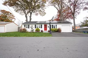 11 N Rose St, East Providence, RI 02914 - Photo 5