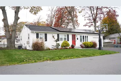 11 North Rose Street, East Providence, RI 02914 - Photo 3