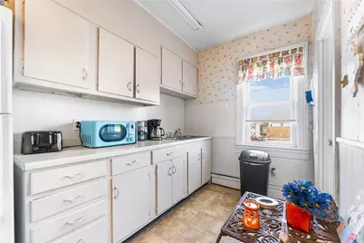 2 Chilton Street, Bristol, RI 02809 - Photo 15