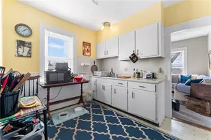 2 Chilton St, Bristol, RI 02809 - Photo 23