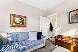 2 Chilton St, Bristol, RI 02809 - Photo 25