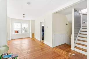 303 Narragansett St, Cranston, RI 02905 - Photo 23