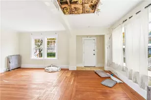 303 Narragansett St, Cranston, RI 02905 - Photo 15