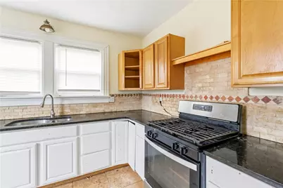 303 Narragansett Street, Cranston, RI 02905 - Photo 19