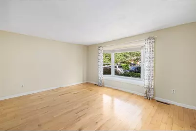 341 Sumner Avenue, Warwick, RI 02888 - Photo 7