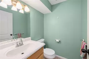 341 Sumner Ave, Warwick, RI 02888 - Photo 13