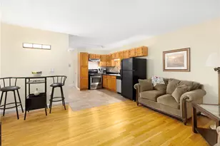 3940 Post Rd, Warwick, RI 02886 - Photo 9