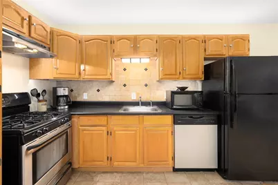 3940 Post Road #3, Warwick, RI 02886 - Photo 7