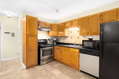 3940 Post Road #3, Warwick, RI 02886 - Photo 5