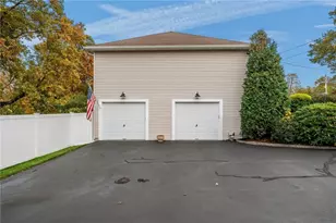 6 Emerson Ct, West Warwick, RI 02893 - Photo 5