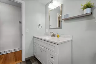 16 Flynn Ave, Cranston, RI 02920 - Photo 15