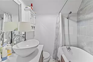 1300 Middle Rd, East Greenwich, RI 02818 - Photo 13