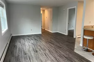 51 Walnut St, Tiverton, RI 02878 - Photo 3