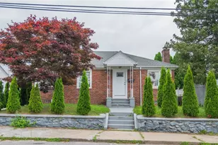 95 Elwyn St, Cranston, RI 02920 - Photo 1