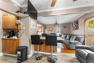 51 7th St, East Providence, RI 02914 - Photo 23