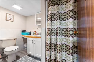 51 7th St, East Providence, RI 02914 - Photo 37