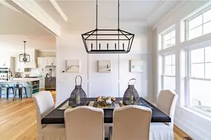 01 Paula Ln, Cranston, RI 02921 - Photo 3