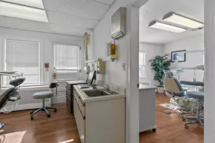 74 Valley Rd, Middletown, RI 02842 - Photo 11