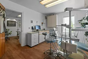 74 Valley Rd, Middletown, RI 02842 - Photo 15