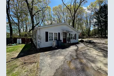 8 Buona Vista Avenue, Johnston, RI 02919 - Photo 7