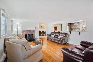 39 Columbia St, North Attleboro, MA 02760 - Photo 7