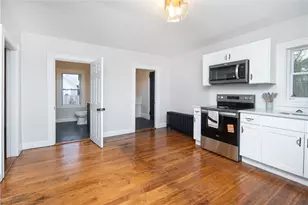 51 Salisbury Ave, North Kingstown, RI 02852 - Photo 9