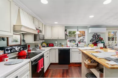 178 Manning Street, Warwick, RI 02889 - Photo 9