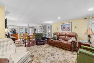 178 Manning St, Warwick, RI 02889 - Photo 13