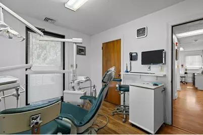 74 Valley Road, Middletown, RI 02842 - Photo 21