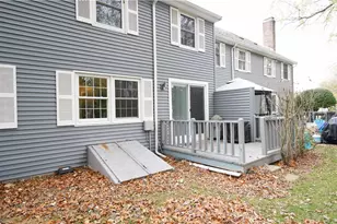 64 Mechanic St, Attleboro, MA 02703 - Photo 5