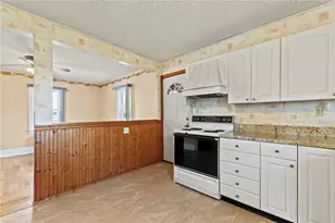 37 George Waterman Rd, Johnston, RI 02919 - Photo 13