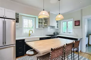 461 Spring St, Newport, RI 02840 - Photo 3