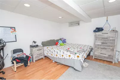 9 Farnum Avenue, North Providence, RI 02911 - Photo 17