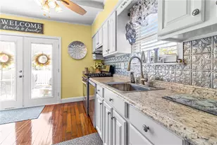 17 Mowry Ave, Cumberland, RI 02864 - Photo 7