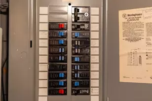 51 E Bel Air Rd, Cranston, RI 02920 - Photo 17