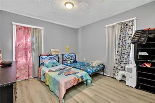 132 Atlantic Ave, Providence, RI 02907 - Photo 21